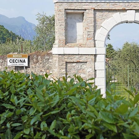Villa Bouganville 토스콜라노마데노 외부 사진