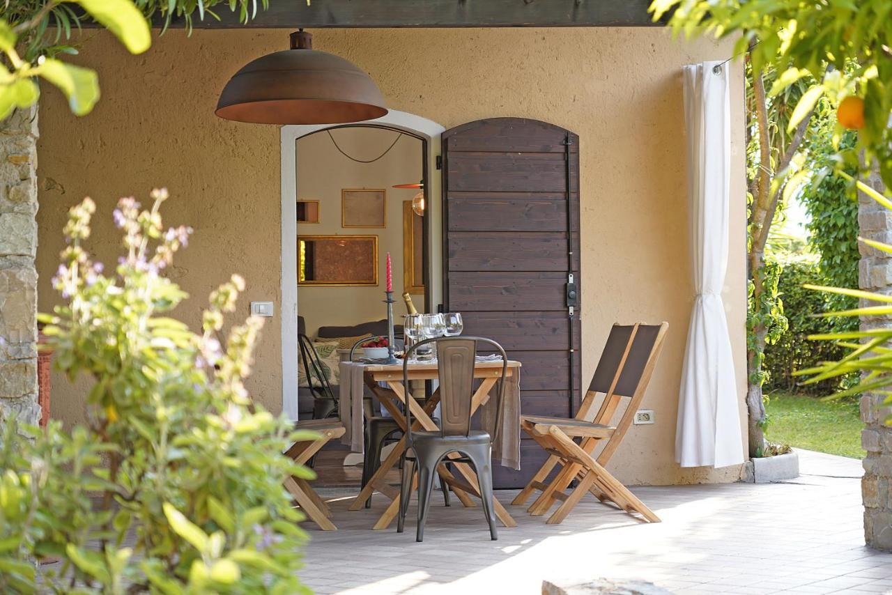 Villa Bouganville 토스콜라노마데노 외부 사진
