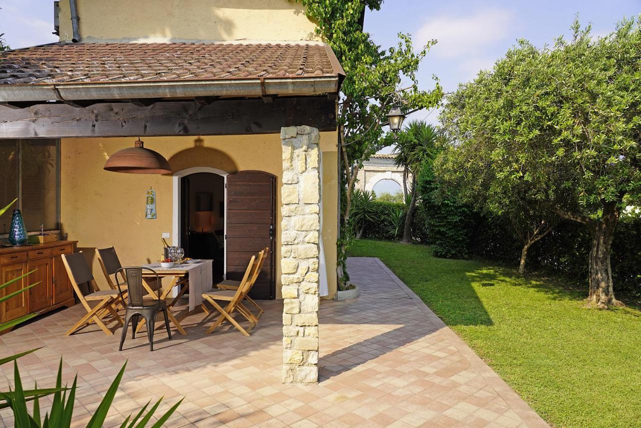 Villa Bouganville 토스콜라노마데노 외부 사진